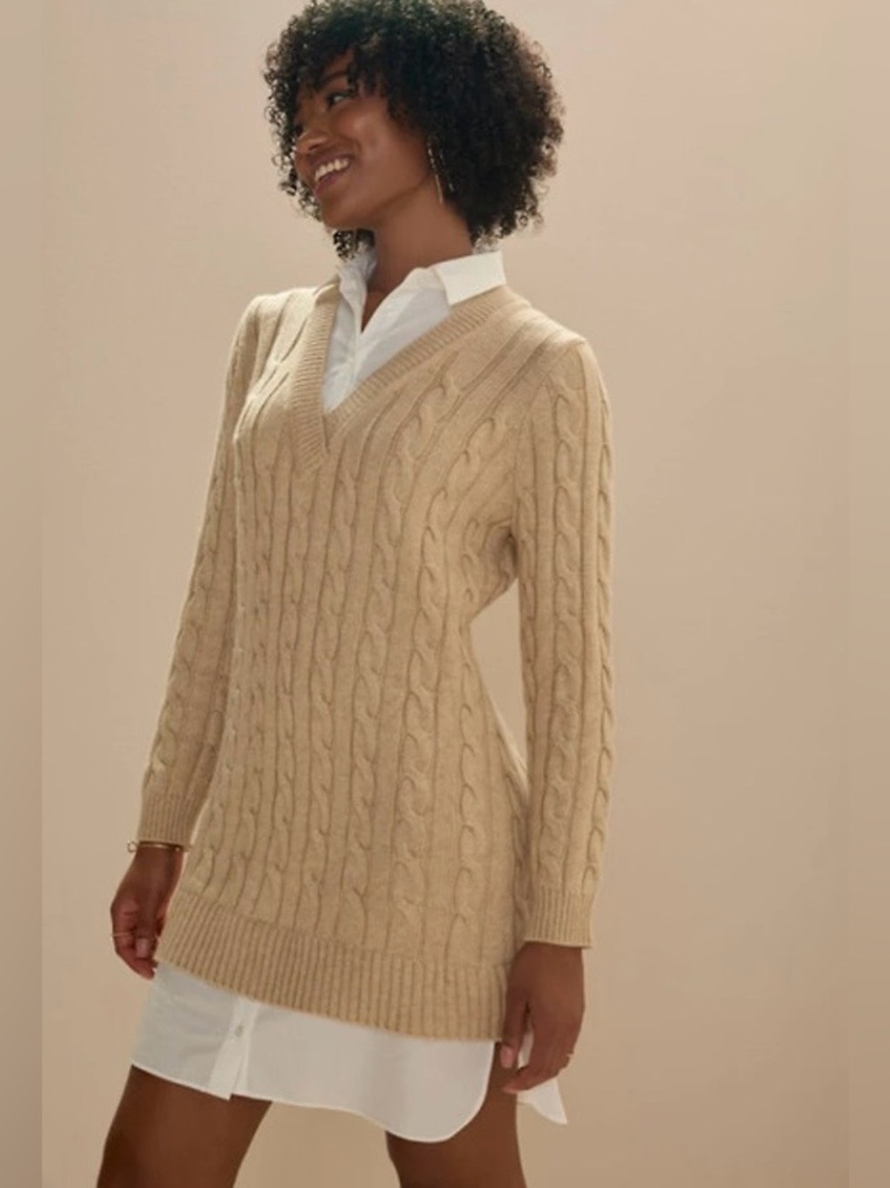 Brand New Cable Knit V-Neck Sweater Tunic in Beige Size Large